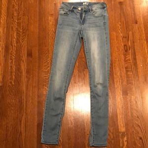 Garage stretchy Jeggings